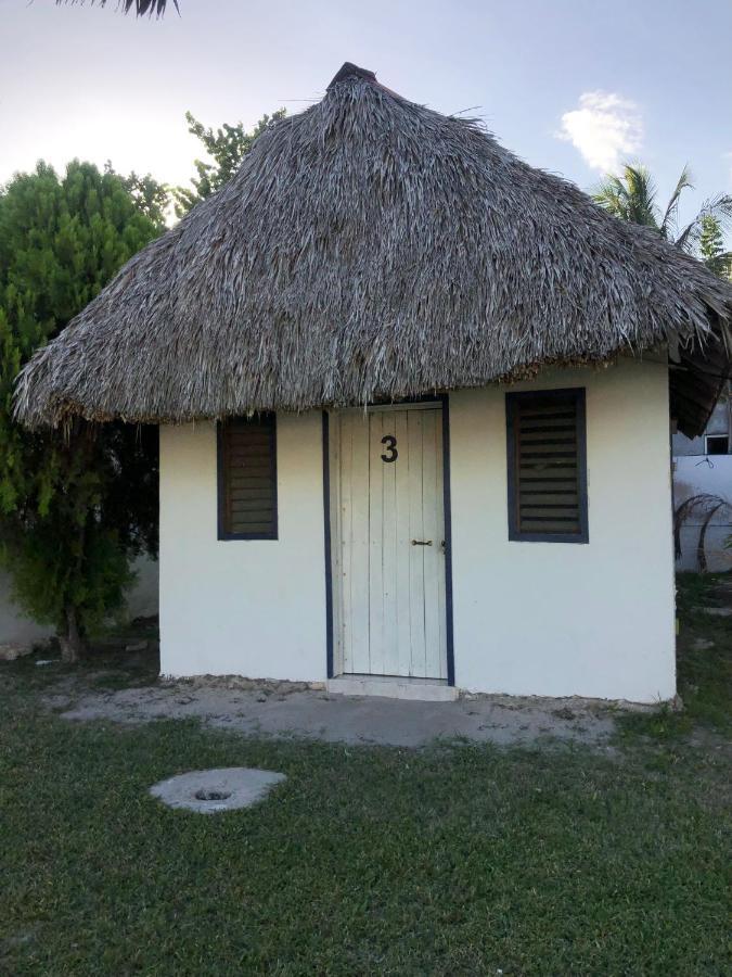 Cabana 7 Leguas, Casa Mama El Cuyo Hotel Exterior photo